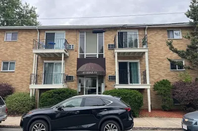 87 Cedar Street #06