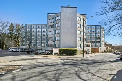 101 Mulberry Street #608 1