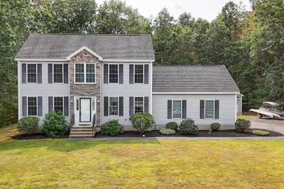 16 Myles Ln 1
