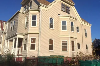 7-9 Beacon Hill Ave #3