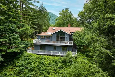 10 Fox Road 1