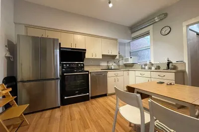 35 Saint Paul St #2