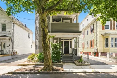 22 Otis St #1 1