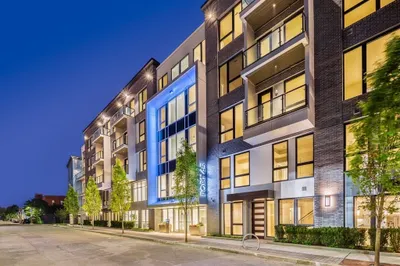 45 W 3rd St #208