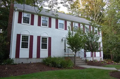 16 Louis W Farley Dr 1