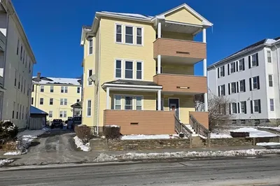 507 Grafton St #1