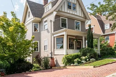 20 Hillside Ave 1