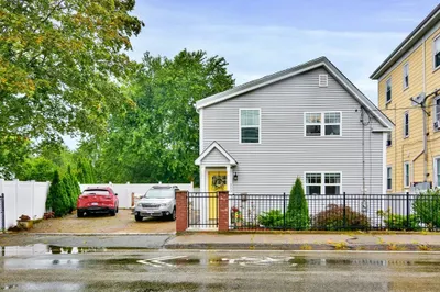299 School St
