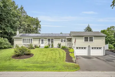 22 River Road 1