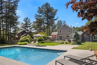 20 Enfield Drive