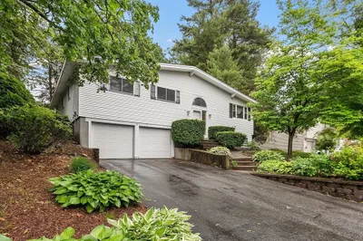 12 Debra Ln