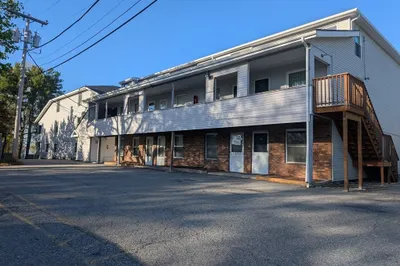 444 Woodward Rd #42 1
