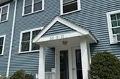 312 Water St #11