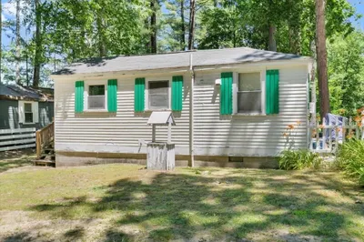 45b Beaver Lake Ave