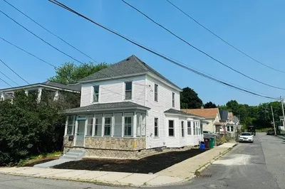 159 Ludlam St 1