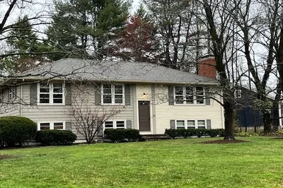 95 Westford St 1