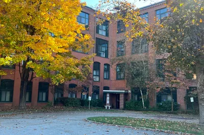 150 Rumford Ave #408 1