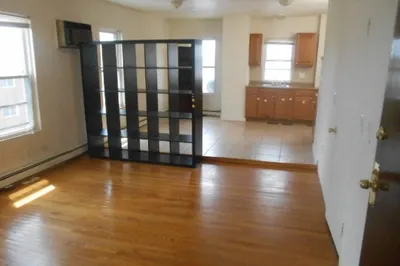 14 Arlington Street #3 1
