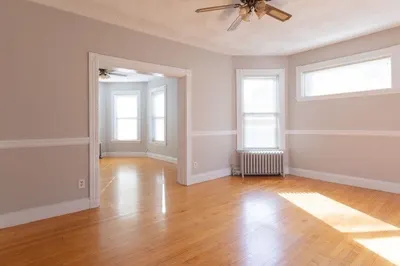 19-21 Woodbridge St #2