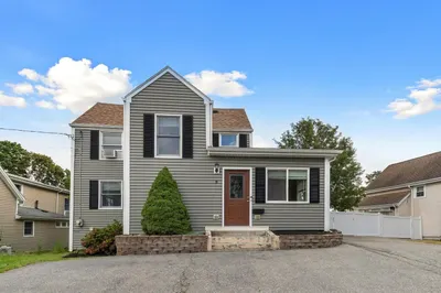 8 Herbert St 1