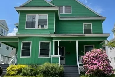 48 - 50 Bartlett Ave 1