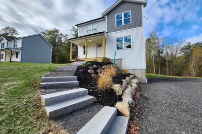 21 Cottage St 1