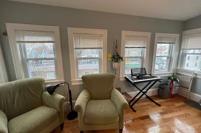 307 Highland Ave #3