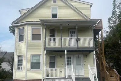 1091 S Main St #3