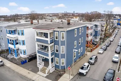 64 Woolson St