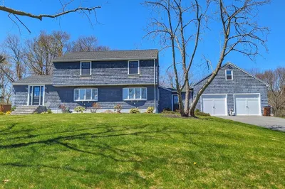21 Pillsbury St 1