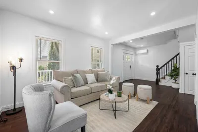 1 Avon Place