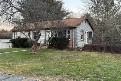 9 Old Farm Rd 1
