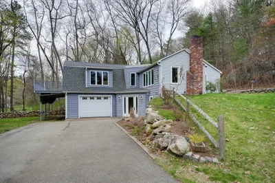 97 Spoonhill Ave