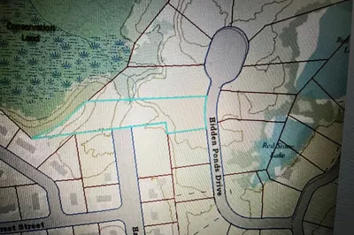 12 Hidden Ponds Dr 1