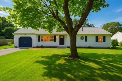 5 Canterbury Cir 1