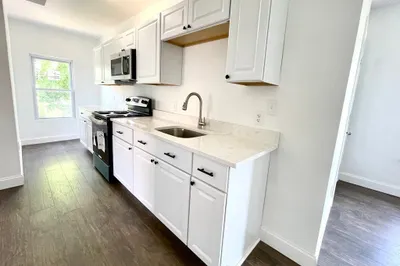 101 Forest Ave #2 1