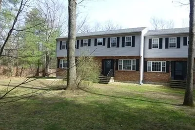 25-3 Sandy Pond Rd #2 1