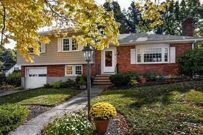 12 Oak Ridge Cir