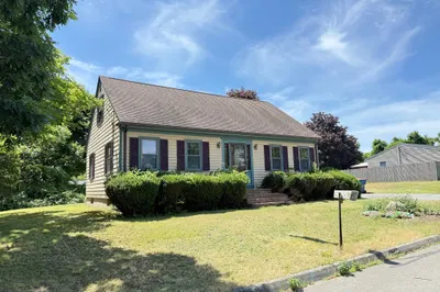 3 Pine Ave 1