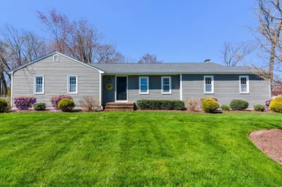 5 Edgewood Drive 1