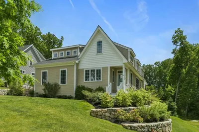 145 Black Horse Pl #1 1