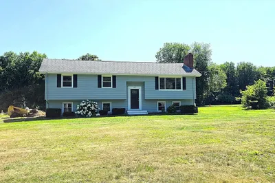 62 Millville Rd 1