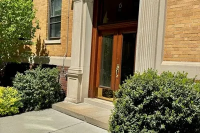 6 Newport Road #8