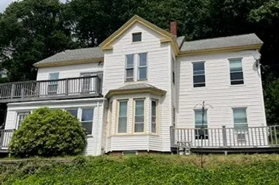 15 Atlantic Ave