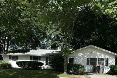 14 Maureen Rd 1