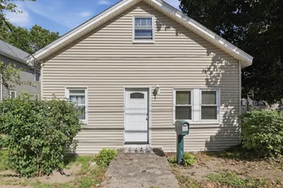 152 Main Street 1