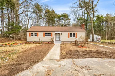 172 Fisher Rd 1