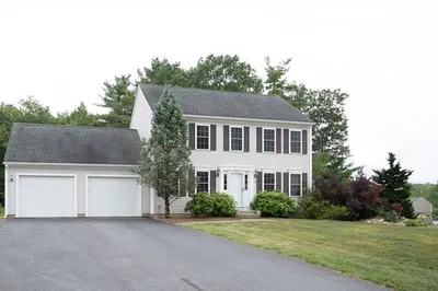 49 Victoria Ln 1