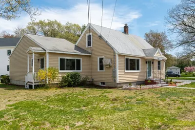 1291 Varnum Avenue 1