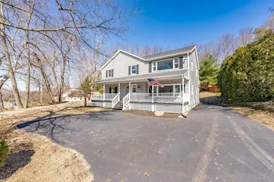 72 Granville Rd 1